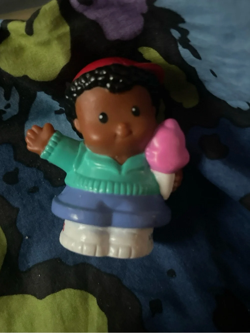 Fisher-Price Little People Figure - 2005 Michael Holds Ice Cream